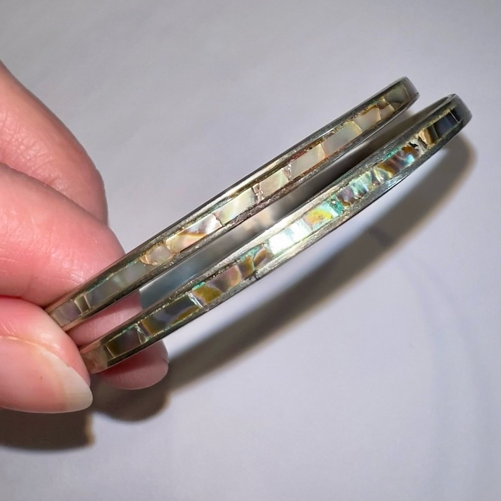 Abalone Shell Inlay Bangle Bracelets Set of 2 Silver Tone Boho Beachcore Chic